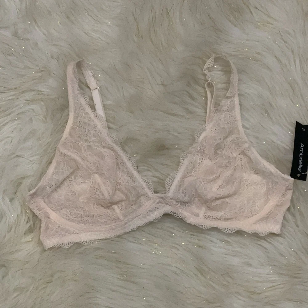 Ambrielle pastel parchment bra size XL/8